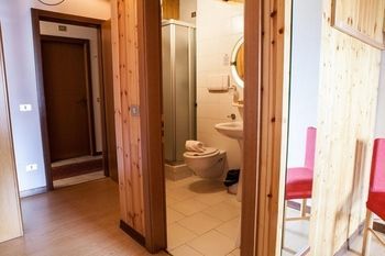 מדונה די קמפיליו Hotel Il Catturanino מראה חיצוני תמונה